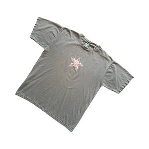 Vintage 90s Airwalk Skull Star Graphic T-Shirt